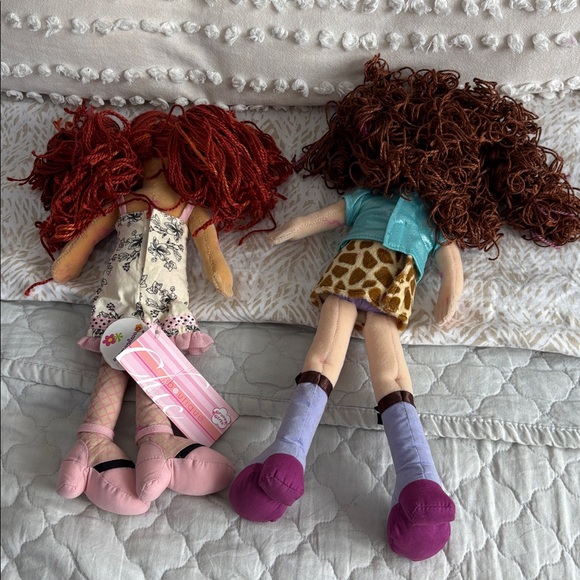 Lot of 2 Groovy Girls •Reese and Nicole• Dolls with Tent (2004) - Picture 3 of 5